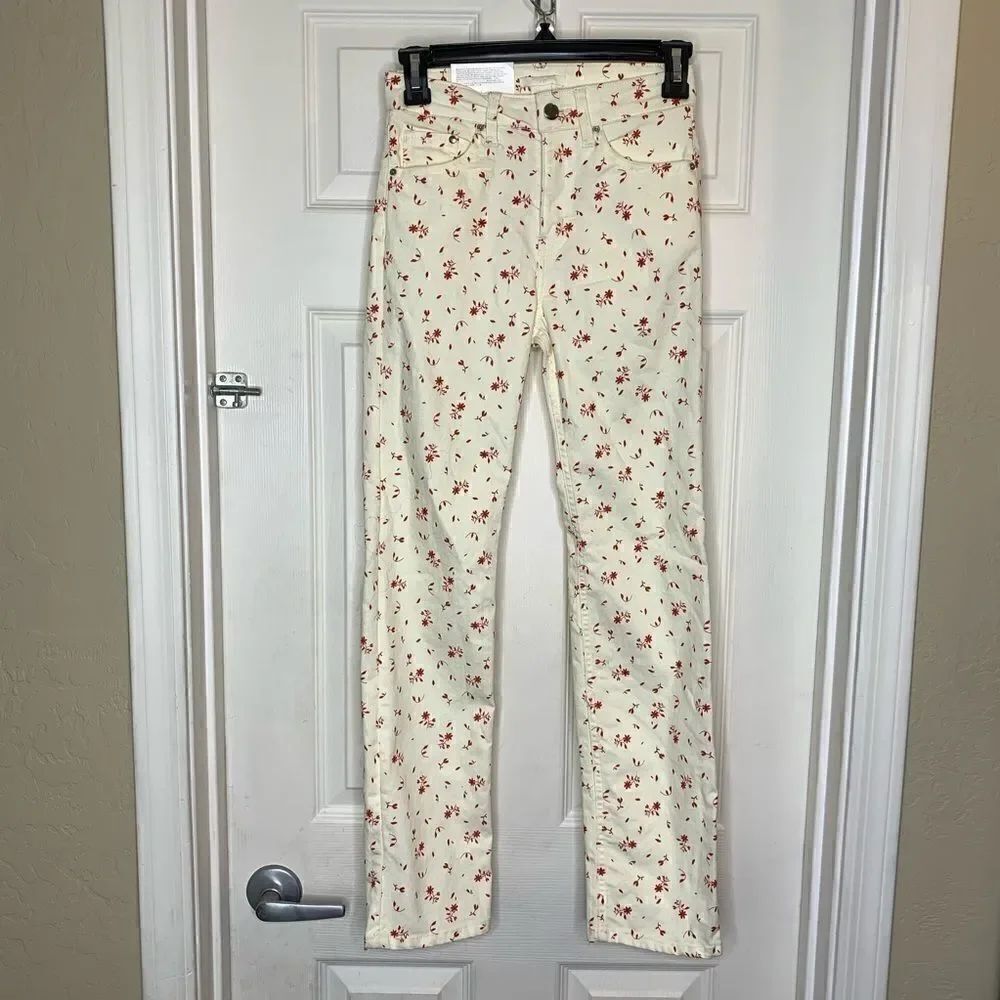H&M Slim Fit Cropped Leg High Rise Floral Jeans Size 4
